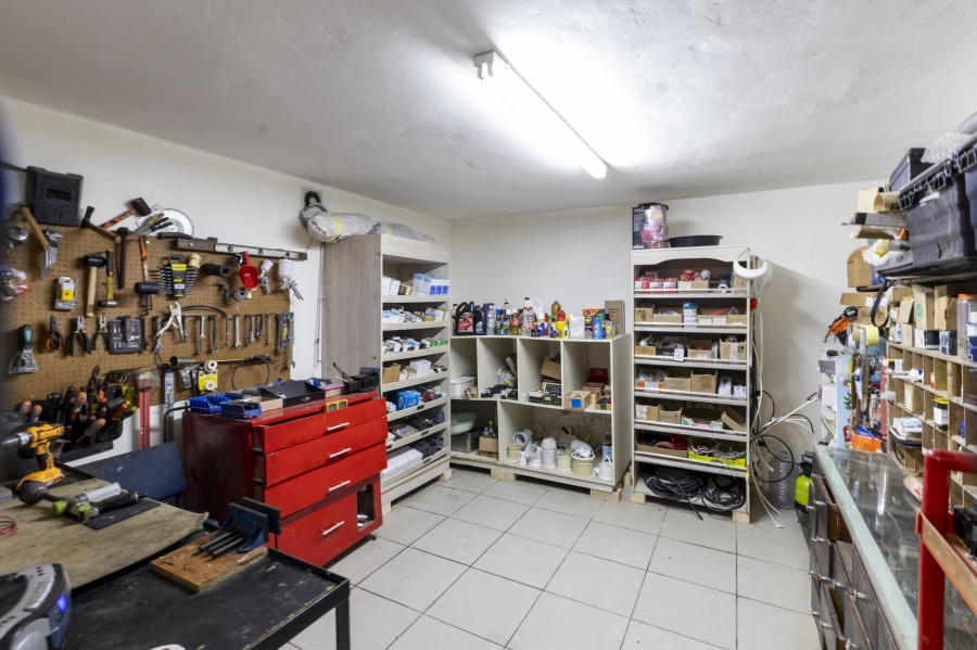 4 Bedroom Property for Sale in West Bank Eastern Cape